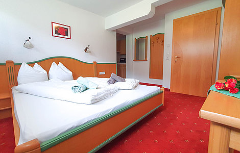 Zimmer mit Doppelbett und Kochnische - Schönachhof
